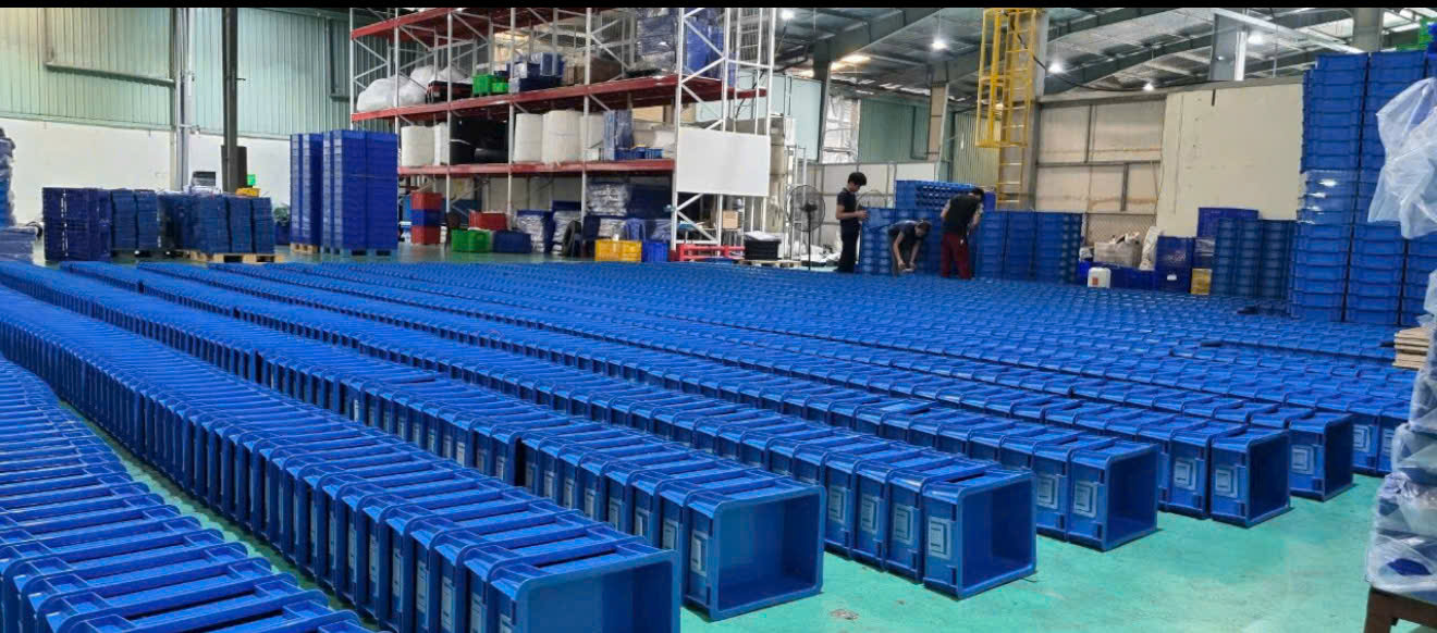 Dây chuyền sản xuất khay nhựa tại Nhựa Việt Thành