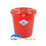 Thùng nhựa 60L có nắp màu đỏ chất liệu nhựa PP, kích thước L47.8 x W36 x H51.5cm