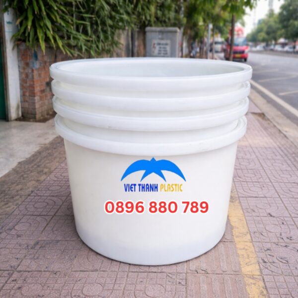 Thùng nhựa tròn 1000L màu trắng dùng trong công nghiệp và nuôi trồng