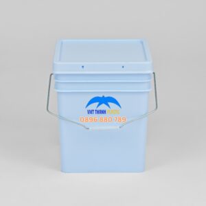 Thùng sơn vuông 18 lít quai sắt màu trắng xanh