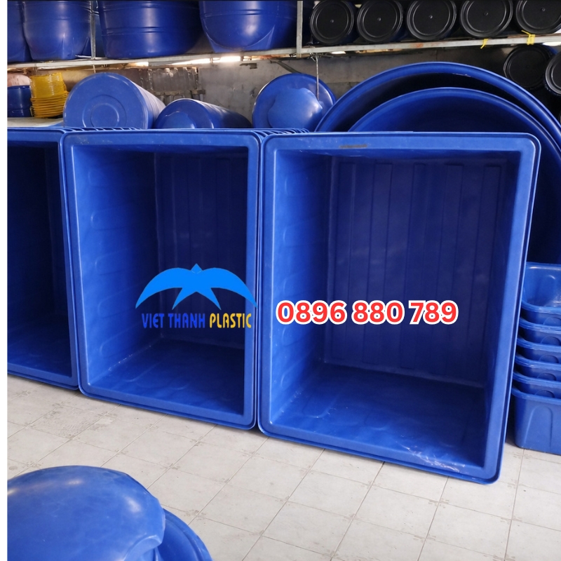 Thùng nhựa chữ nhật 2000 lít HDPE công nghiệp Thùng nhựa chữ nhật 2000 lít HDPE dung tích lớn dùng chứa nước và hóa chất